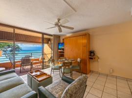 Kuleana Club #722 Oceanfront - 1 bedroom & 1 bathroom - 3rd Floor, hotel i Kahana