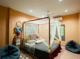 Beachfront bungalow south of Phuket