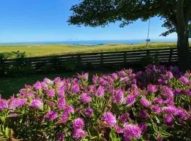 2 Bed Retreat with amazing see view