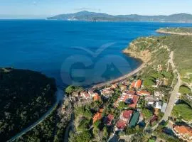 A Due Passi dal Mare - Goelba