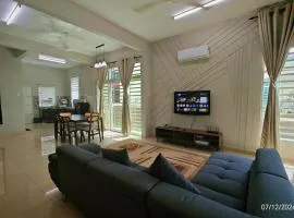 Homestay Qasrina Semi D 4 Bilik