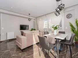 Brand New Building Deluxe Apartments With Parking Nearby Train