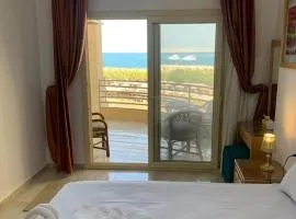 Quiet quarter and private beach