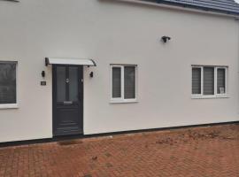 No 12 Stanwell, self catering accommodation in Stanwell