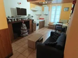 Appartement plein sud au RdC avec terrasse et parking