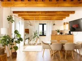 Modern Family Nest - Spacious 2BR, 2 Bath, Sleeps 8 with Mountain View and Backyard