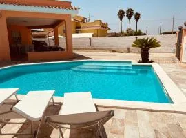Villetta Argonauti con Piscina by Wonderful Italy