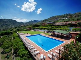 'A Nuciara Park Hotel & Spa, hotel with parking in Furci Siculo