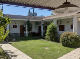 Avalon Hostal, hotel v destinaci Capilla del Monte