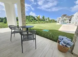 Relaxing 2BDR Condo Overlooking Hard Rock Golf