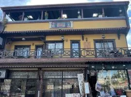 Saint Johns Hill Boutique Ephesus
