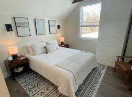 The Innwoods - Studio Apartment 1, hotel econ&ocirc;mico em Tannersville