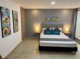Hotel 12 Nights