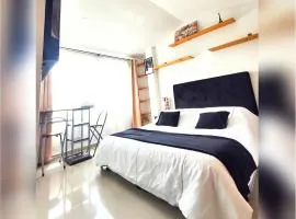 HABITACIÓN AMPLIA y CÓMODA CON BAÑO PRIVADO