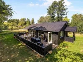 Holiday Home In A Scenic Area Close To The Ocean
