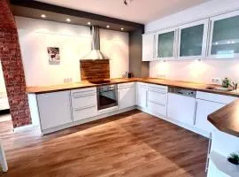 Sehr schönes und möbliertes Apartment