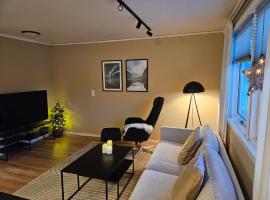 1 bedroom apt with parking, hotel sa parkingom u gradu Kval&oslash;ya