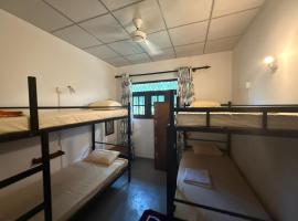 Dihein surf Hostel, hotel a Ahangama