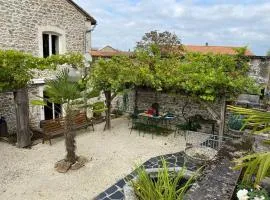 Maison de Reves in Piéguts Pluviers