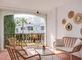 Ultimate Rentals - Gezellig Stijlvol Appartement Dichtbij Het Strand - Communal Pool