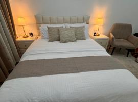 Green 2 - Gems Suite, hotel v destinaci Dasmariñas