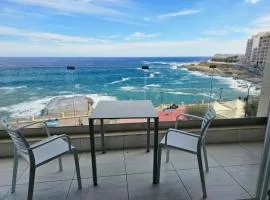 Front Sea View 3 Bedroom 2 bathrooms at Sliema Beach Promenade S7