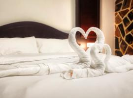 Arya Suites Patong Beach, hotel v destinaci Pláž Patong