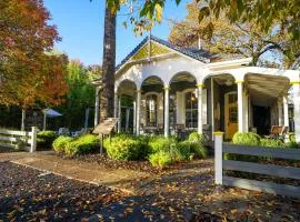 Brannan Cottage Inn