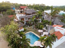 El Risco, Hotel in Cuatunalco