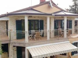 Todor Seaside Apartments