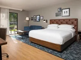 Four Points by Sheraton Bakersfield