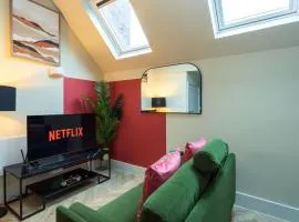Leeds Central Deluxe - Rose Platinum Properties
