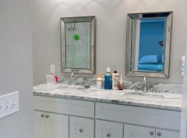 Come feel home away from home, hotel en Crawfordville