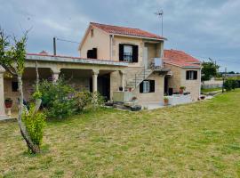 Refugio de Barbanza, Hotel in Ribeira