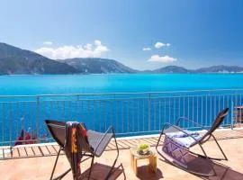 Asos Luxury Seafront Villas, Kefalonia, 100m beach & center, 4 stars services, Parking - near Myrtos - Fiskardo