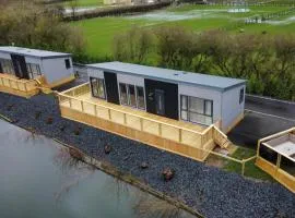 Tranquil Malton Lodge Retreat