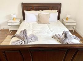 Urba Luxury 3 Bed Stays Sheffield Central, Luxushotel in Sheffield