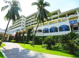 Palm Beach Resort & Spa