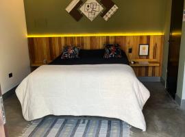 CHALÉS SÃO ROQUE - Pet Friendly, hotel v destinaci São Roque