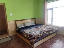 Kunjung palter home stay