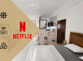 "Le BAOBAB" - CALME - CLIM - WIFI - White Butterfly Hotels, serviced apartment in Dakar