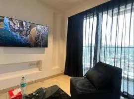 High Rise Black Theme Jacuzzi Studio -14th floor
