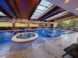 Slopes View Private Apartment - Luxury SPA in the 4-Star St Ivan Rilski Complex