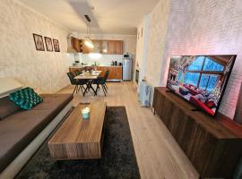 Viva 4-A-23 Apartment ski to the door complex Grand Monastery Pamporovo, ξενοδοχείο με σπα στο Παμπόροβο