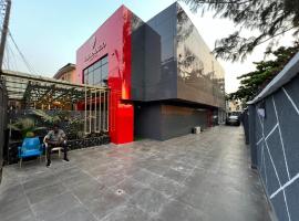 Villa Palazzo Hotel 2, hotel v destinaci Ikeja