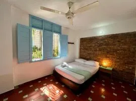 Sana Mar Hostel & Eco-Café