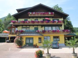 Seepension Neubacher KG, hotel en Nussdorf am Attersee