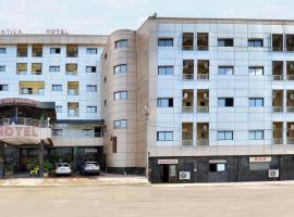 Authentica Hotel, hotel v destinaci Bonabéri