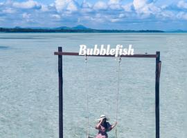 Bubblefish Water Villa, kj&aelig;ledyrvennlig hotell i Kampong Bum Bum