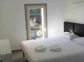 Le Relais de Monti, Cama e café (B&B) em Menton